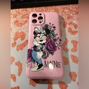 iPhone 12 Pro Max Minnie case